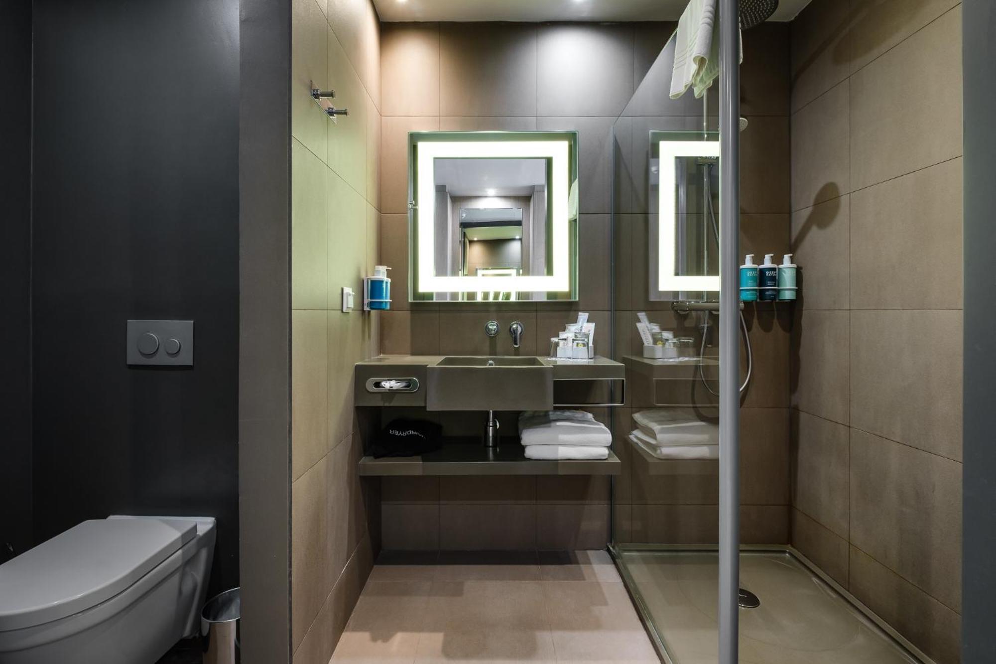 Novotel Almaty City Center Eksteriør bilde